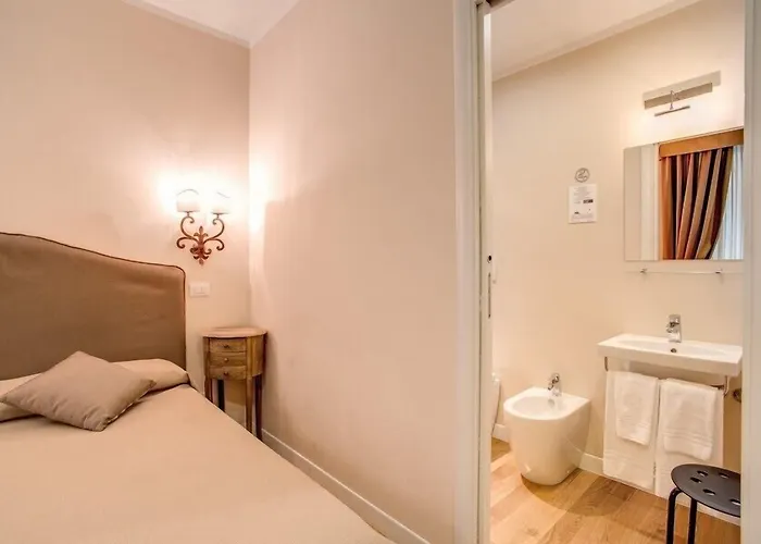Residenza Dei Gracchi 4* Roma