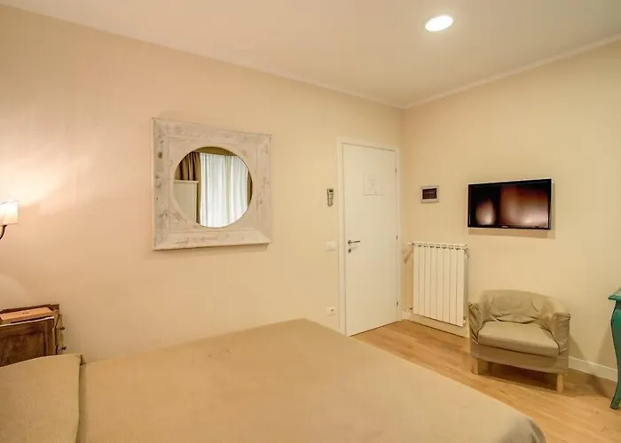 Residenza Dei Gracchi 4* Rome