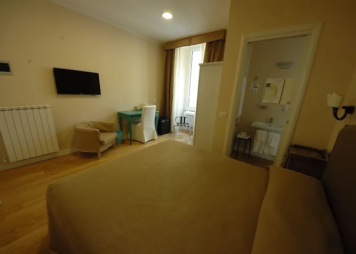 Residenza Dei Gracchi Rome